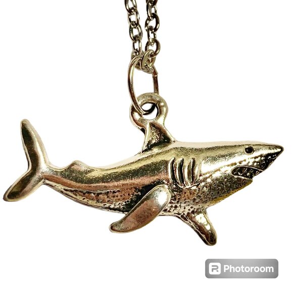Silver Shark Necklace Stainless Steel Chain 20" Plated Sea Life Mens Womens - Picture 1 of 7